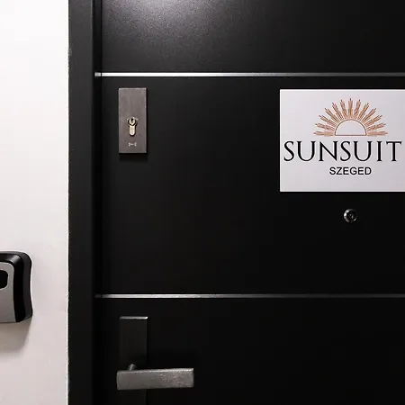 Sunsuite *