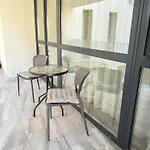 Sunsuite 아파트 *